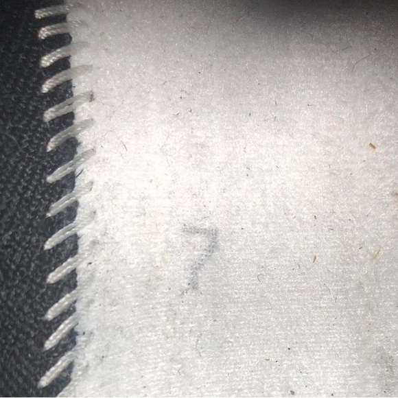 Nike Epic React Flyknit 2 Men's Size 7 Running Shoes Black Gray - Picture 10 of 11